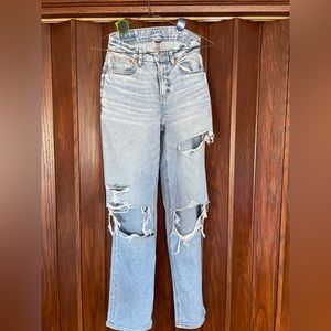 American Eagle Mom Jeans